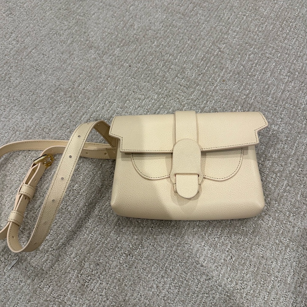 Senreve Leather Elegant Cream Women's Bum Bag